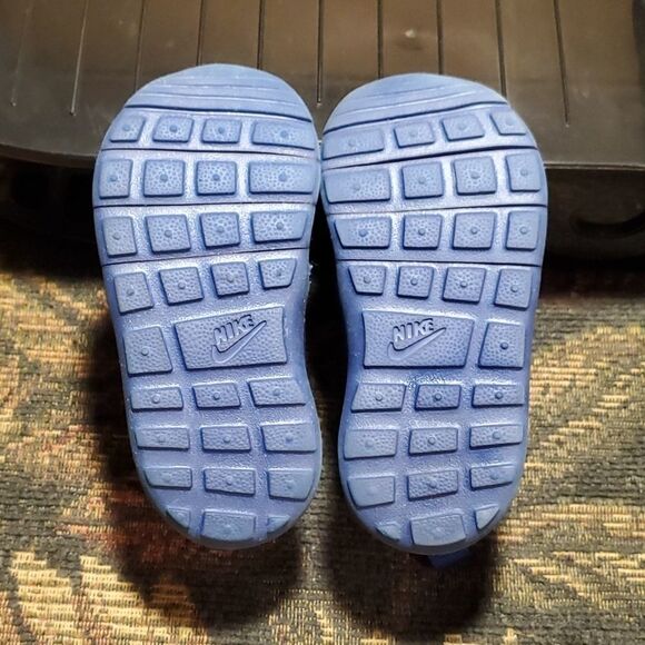 Nike Roshe One Flight Weight TD - Picture 5 of 6